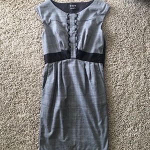 BCBG Paris Dresses - BCBG Dress BCBG Paris Dresses - BCBG Dress